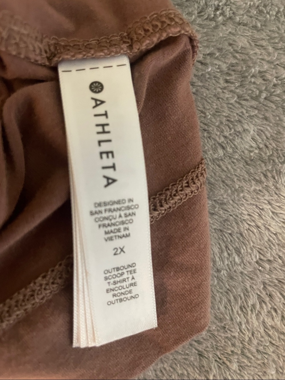 Athleta Scoop Neck Short Sleeve Tee - Mauve‎ Brown - Picture 4 of 5